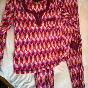 Vera Bradley Pink and Red Geometric Pajama Set